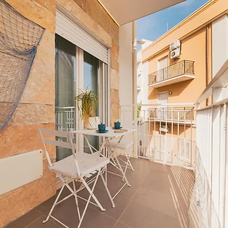 The Flower * Polignano a Mare